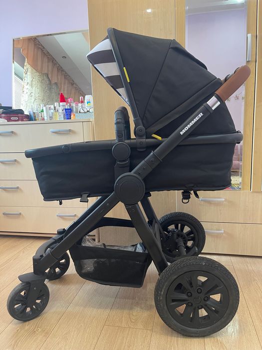 Детская коляска Happy baby Mommer