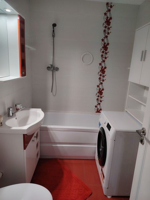 Apartament modern, reconfigurat în 3 camere, totul nou, gata de mutat