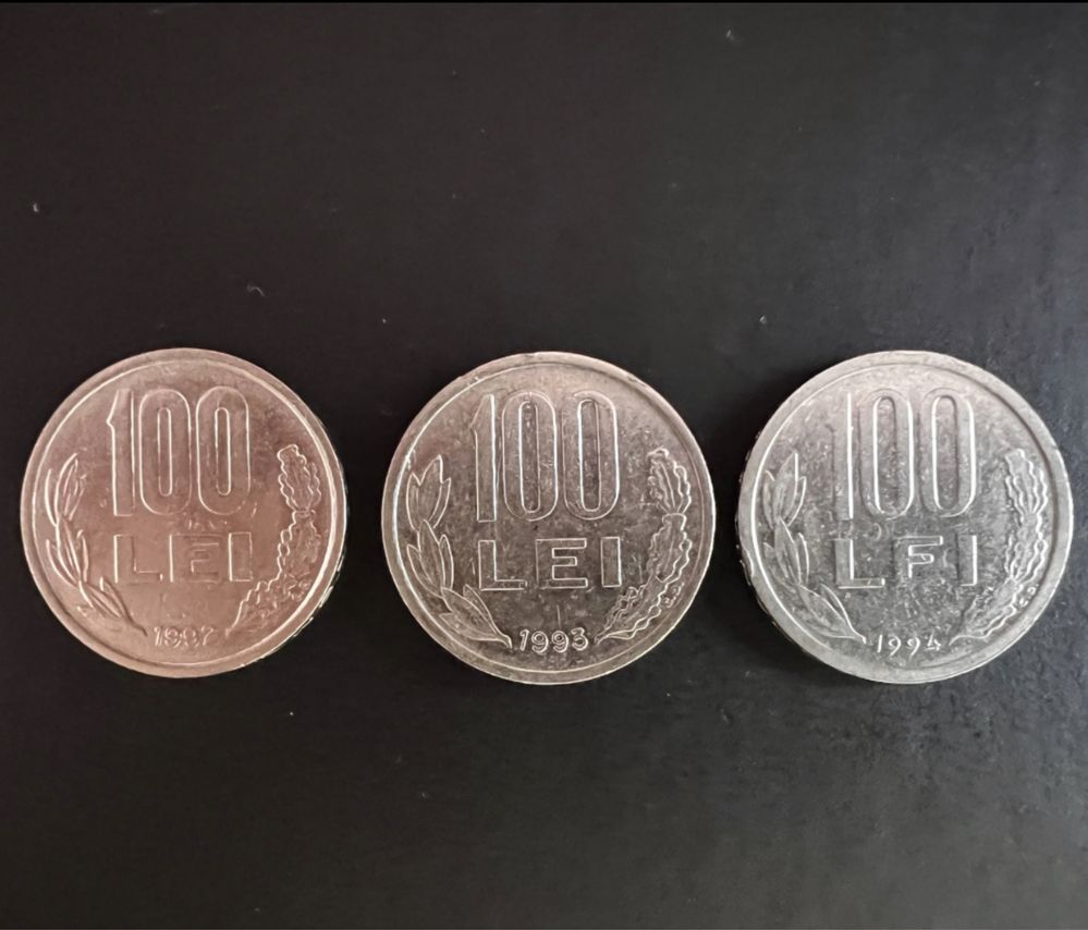 Vând 4 monede de colecție 100 lei / 1992/1993/1994 + 500 lei/1999