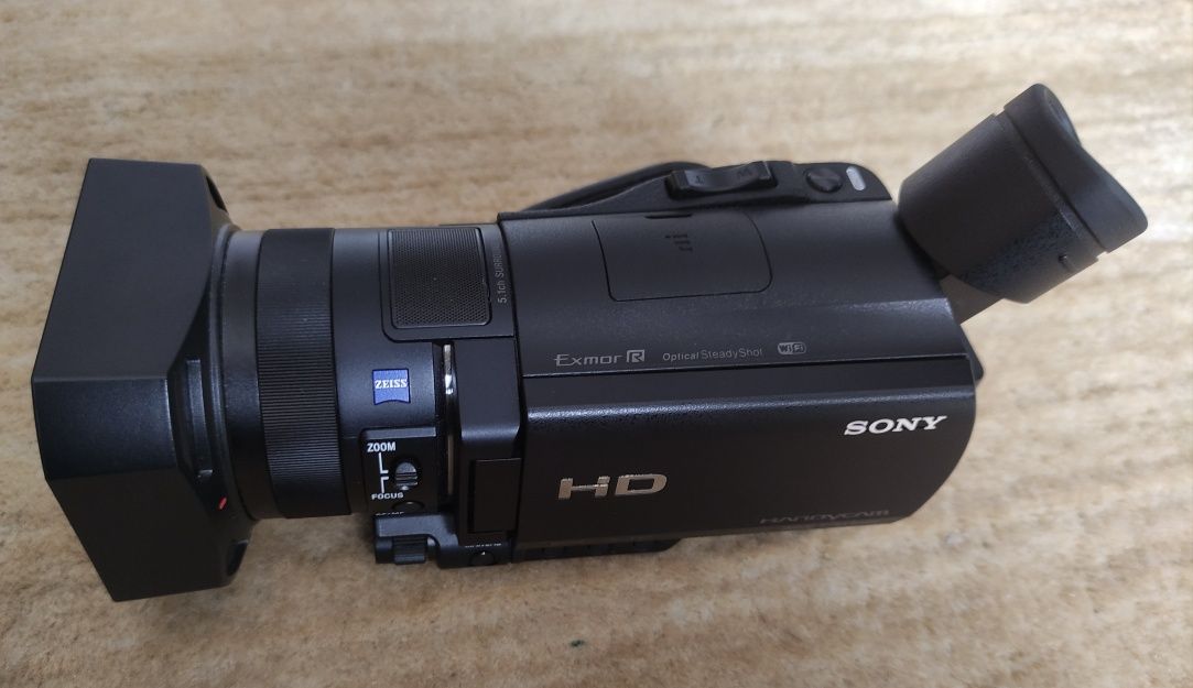 Camera video Sony profesionala