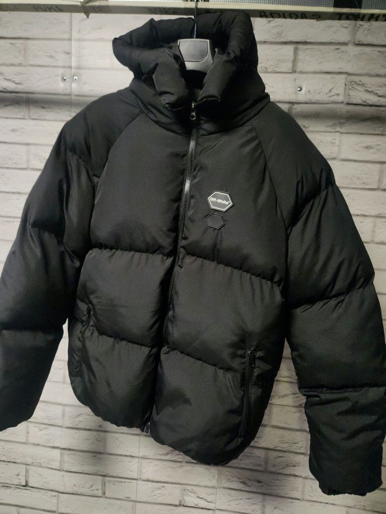 Off White яке НАМАЛЕНО