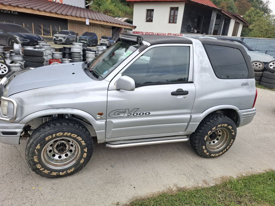 Suzuki grand vitara 2 litri benzina