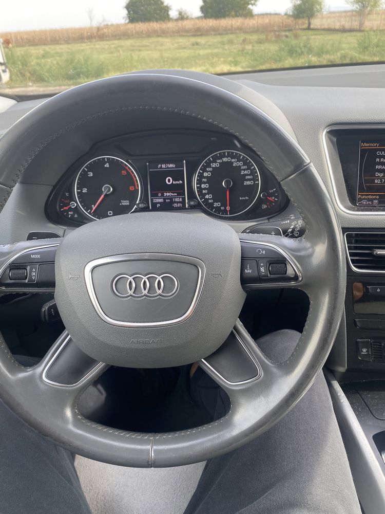 Autoturism audi q5 de vanzare