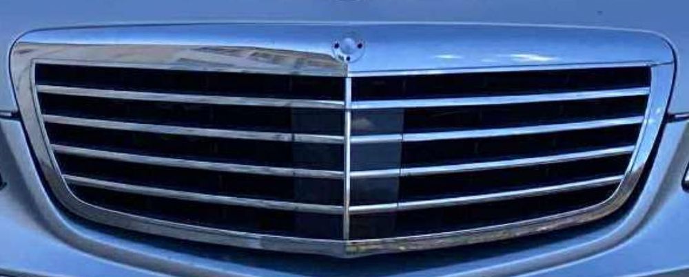 Продавам решетка за w221