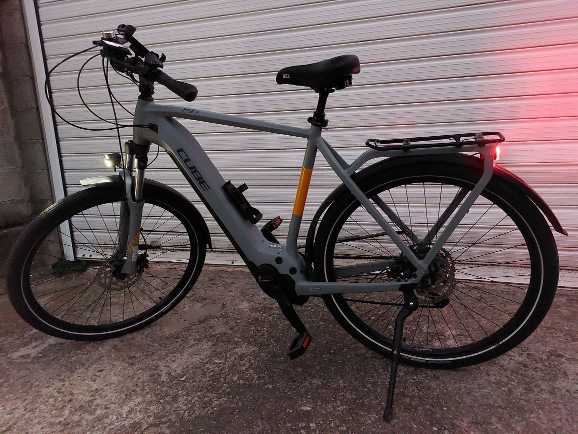 Cube Touring PRO 29" hybrid E-bike 2021 XL Trek Scott Canyon