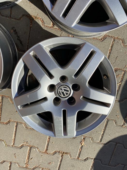 Jante origi  15 5 100 Golf 4 Bora Polo Skoda  Audi A3 TT Seat