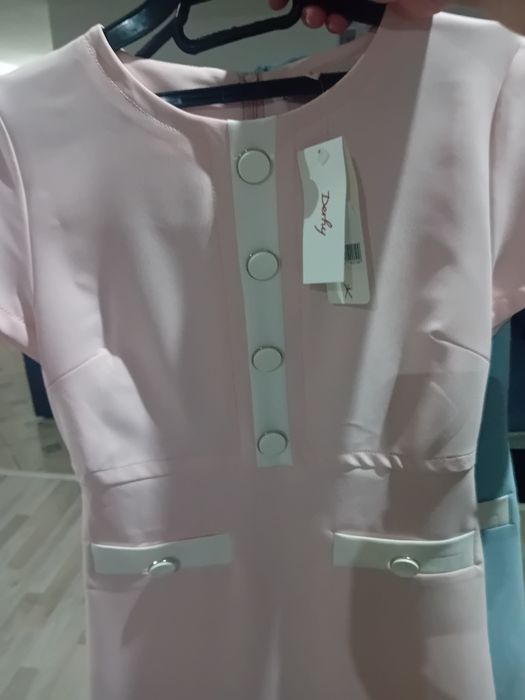 Rochite NOI office Derhy plus cadou salopeta și pantofi