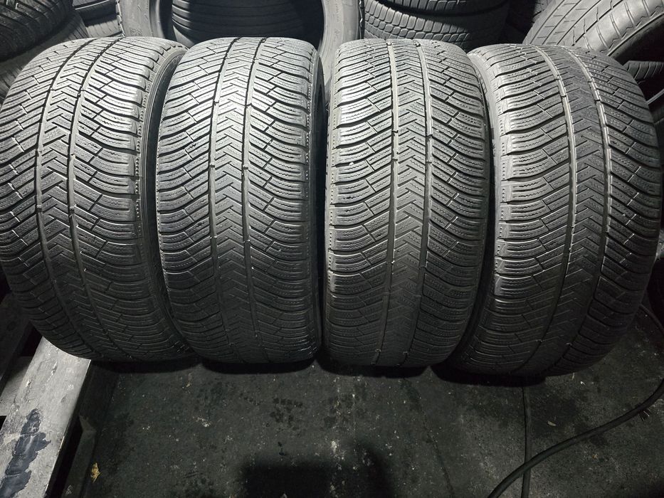 Anvelope 255/45 R19 MICHELIN de iarna