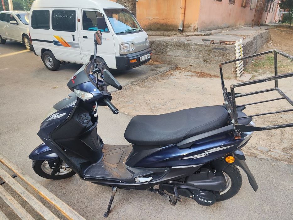 Skuter 125 kub mo‘to
