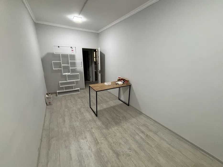 выбор НЕЖИЛЫХ. Чиланзар 2кв-л  метро М.Улугбек