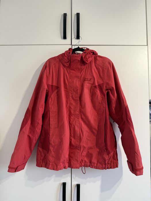 Geaca Jack Wolfskin impermeabila femei