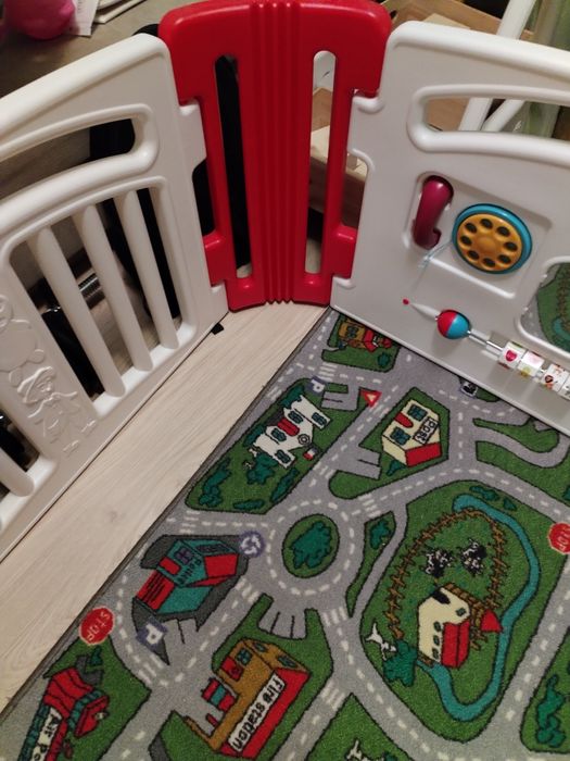 Țarc pentru bebelusi