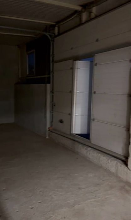 Hala 300 mp2+Curte Betonata 800 mp2