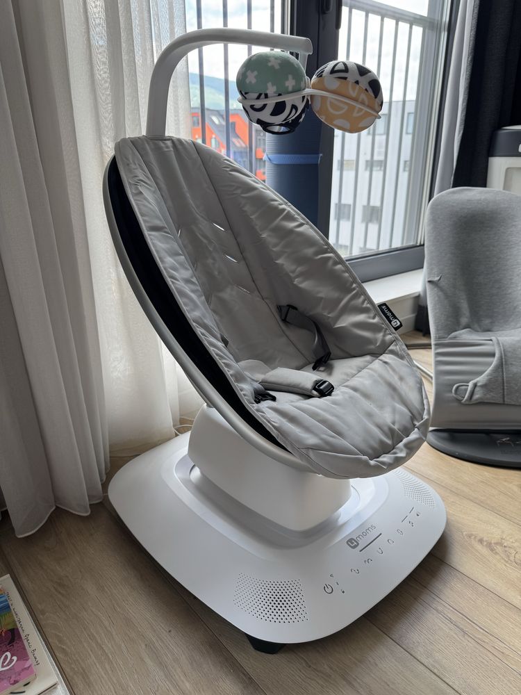 Бебешка люлка 4moms mamaRoo 5 Grey