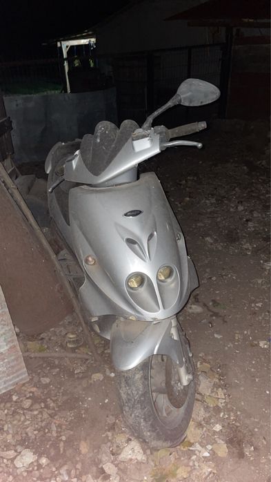 Vand Scuter Malaguti F12 125cc 4T defect