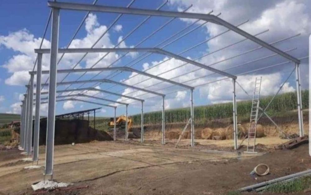 Hala pe structura metalica 
Pe stoc 
12x18x5.
10x20x4
11,5x15x4
17x30x