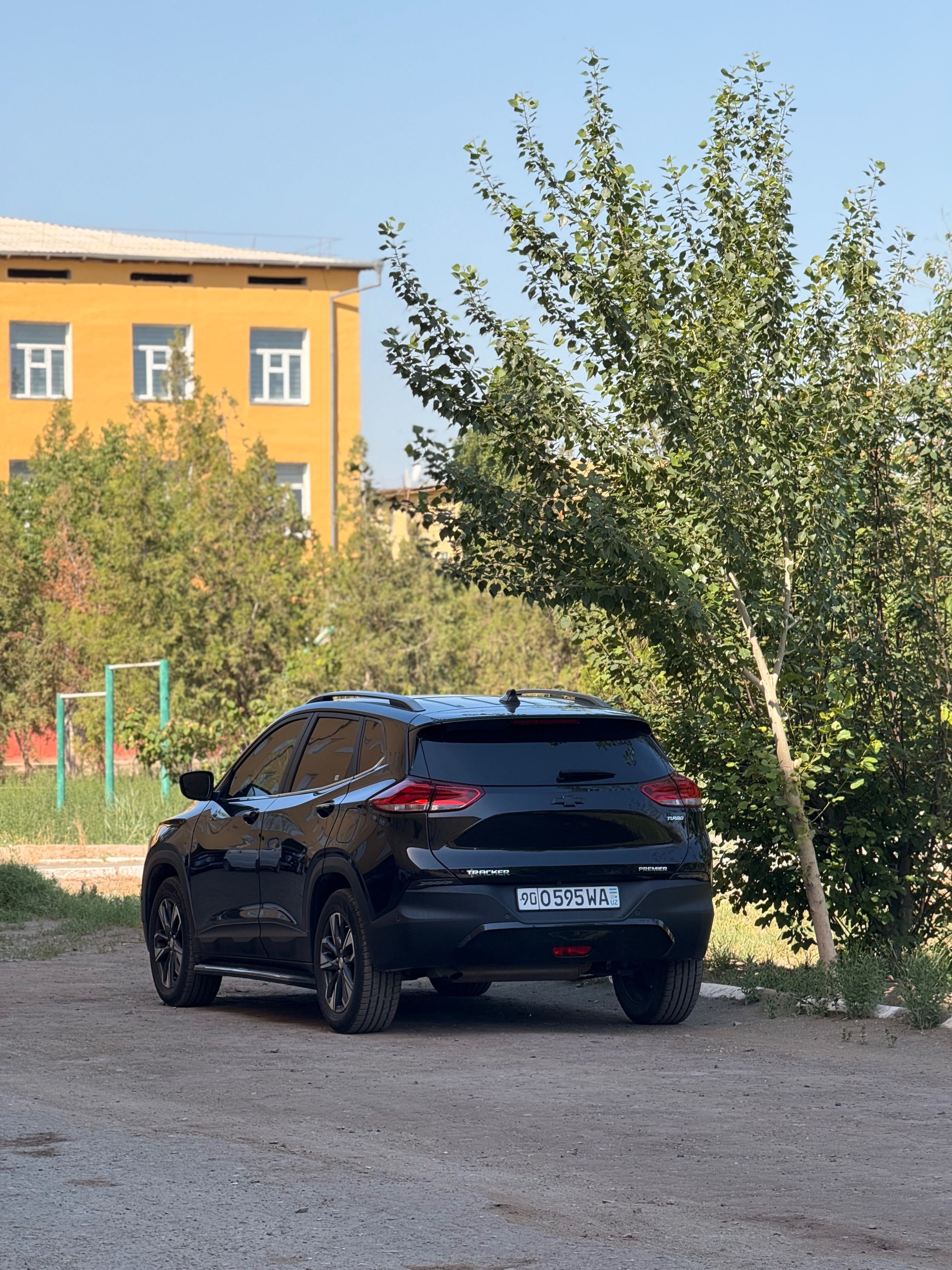 Tracker 2 premier plus