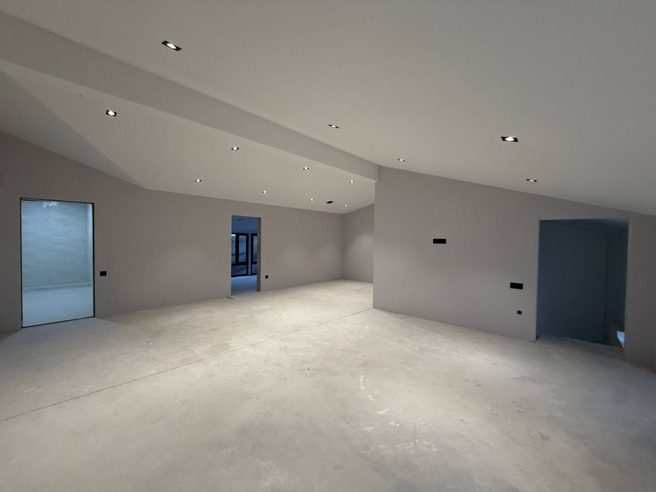 Истрохат 2 сотих 5 хона 2 хол