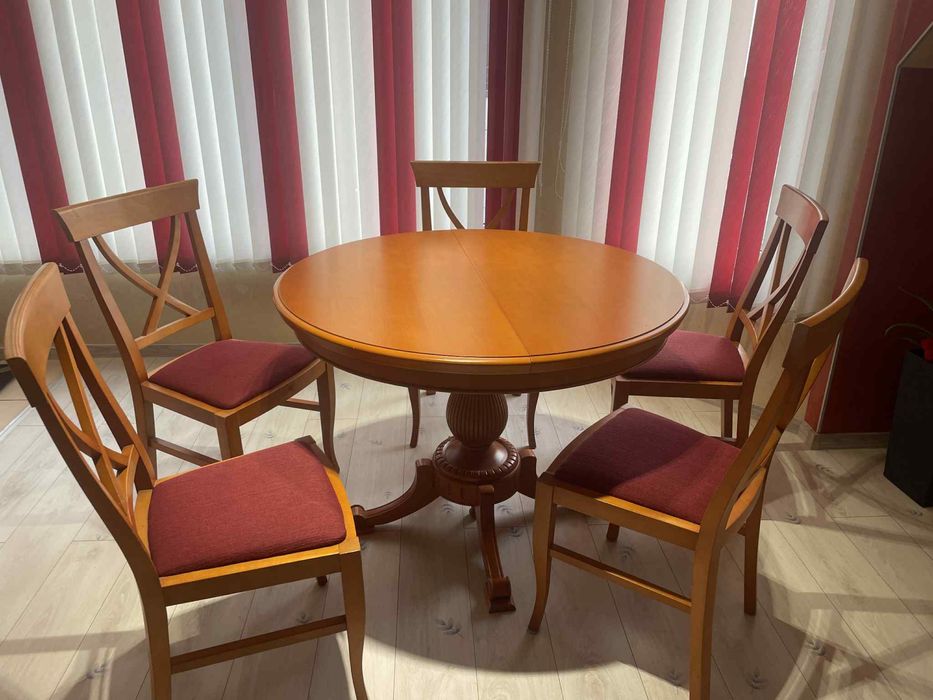 Маса и столове- кафяви