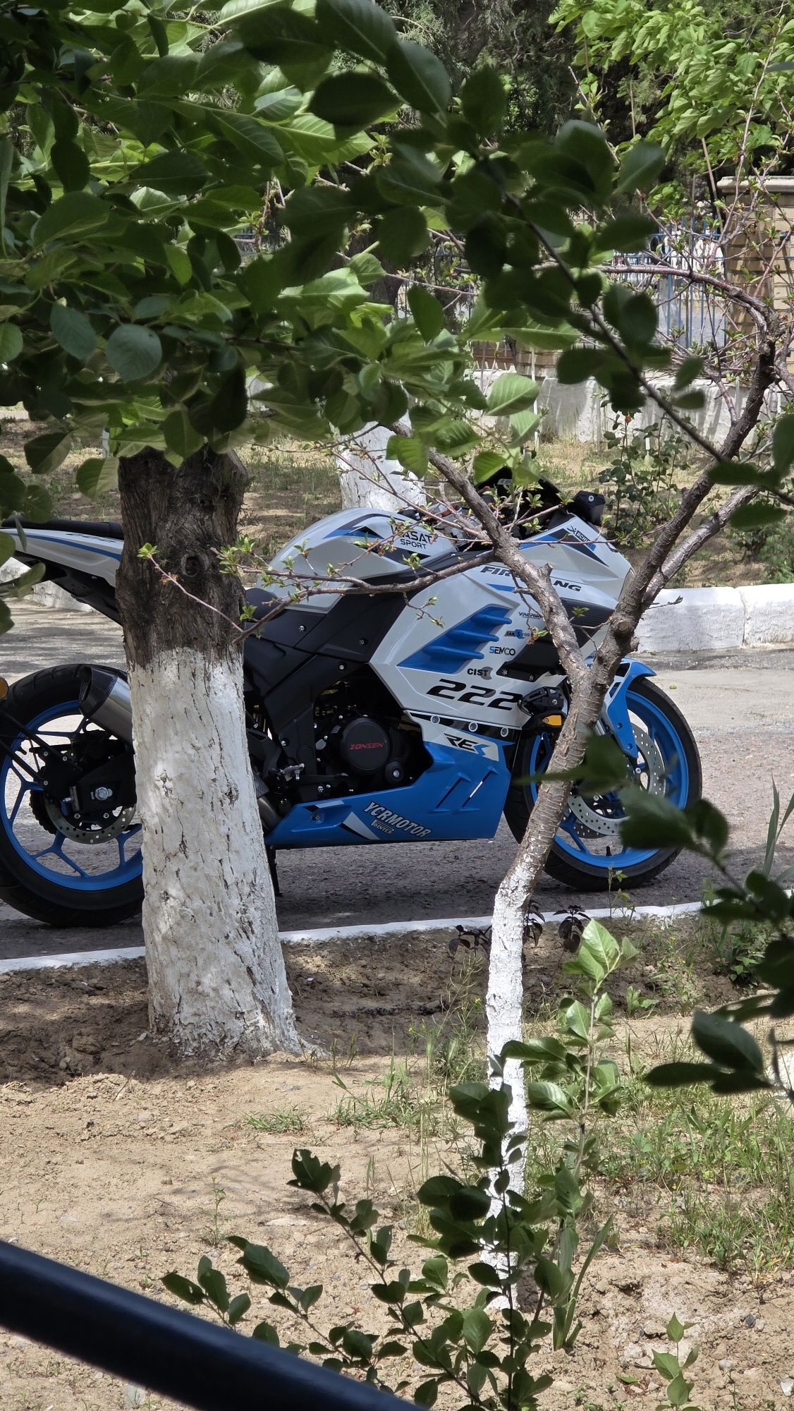 Dugatti reprika 250cc