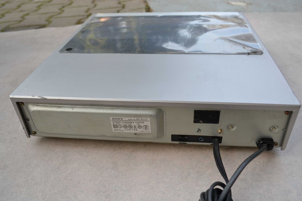 Pick up Sony PS FL 77