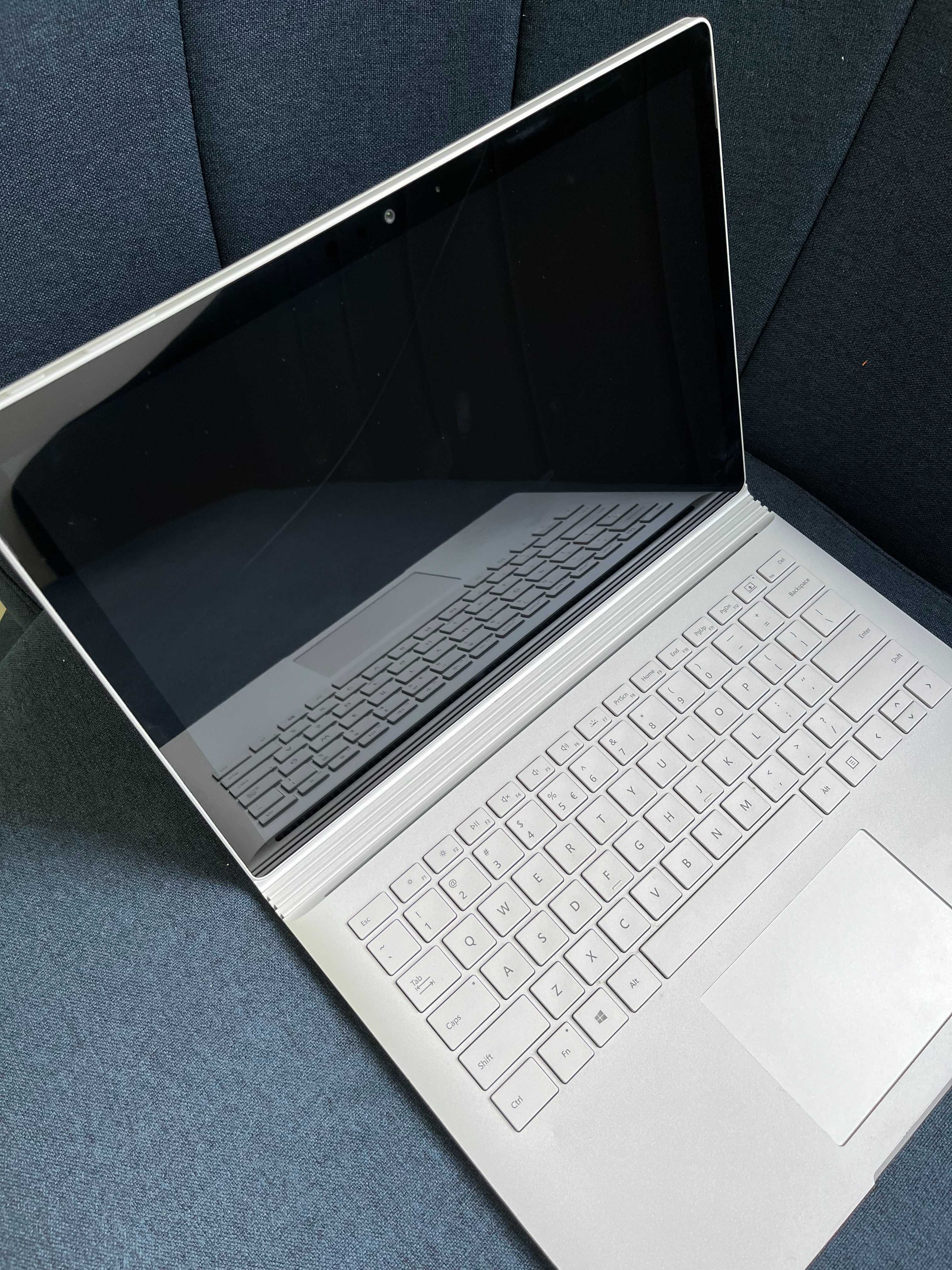 Laptop Microsoft Surface Book 2 Model 1832