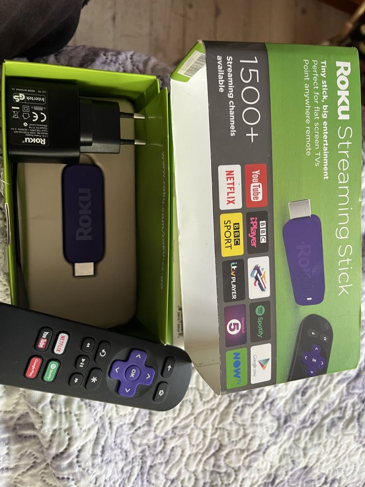 Roku Streaming stick флашка за интернет за не смарт телевизори