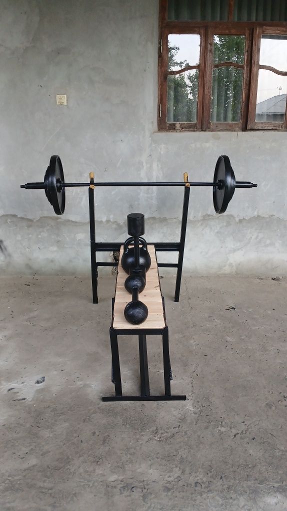Shtanga, gantel  srochna sotiladi. 120 kg