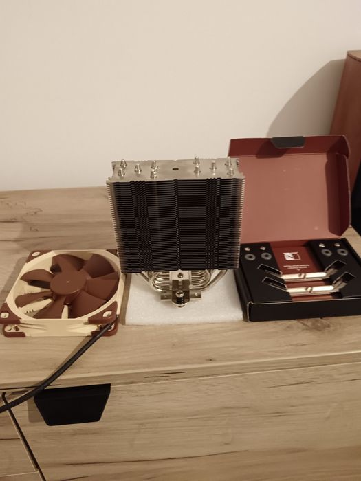 Noctua u12s cooler