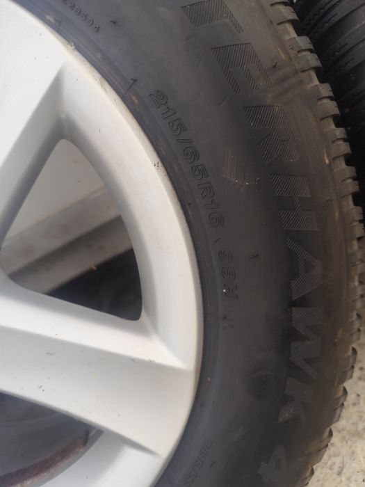 Jante Originale VW Tiguan cu  anvelope M+S  215/65R16.