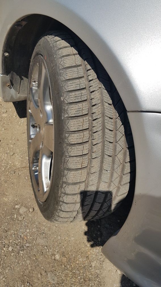 Toyota Yaris Тойота Ярис