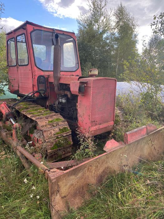 Vând buldozer S 650