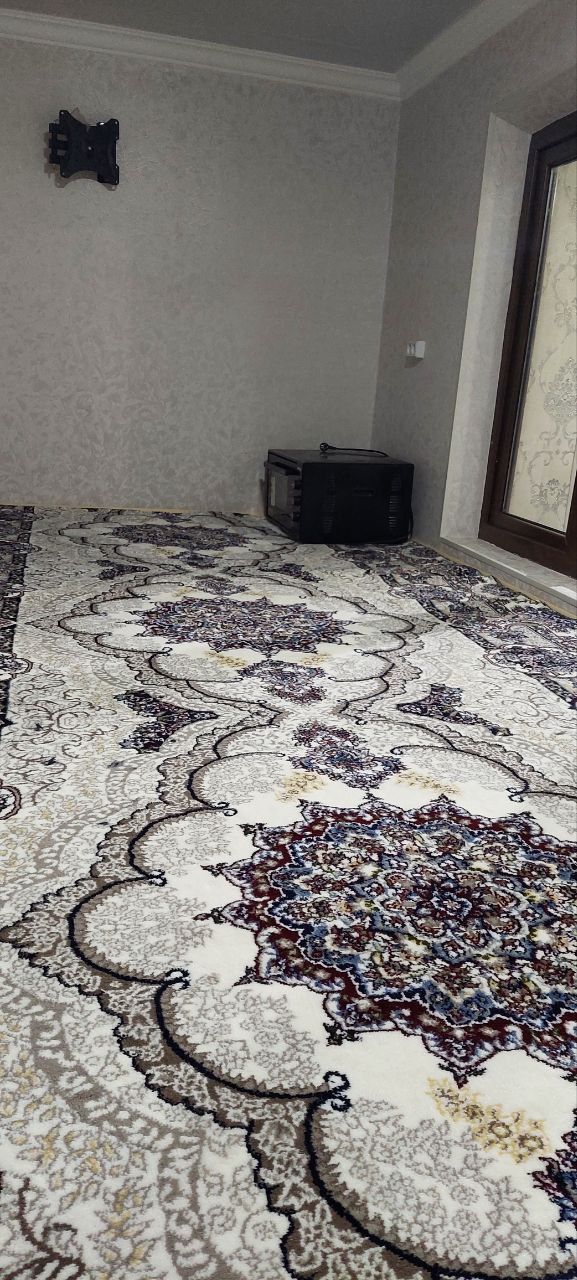 Продается квартира чилонзор район 23к.в 2/2/5