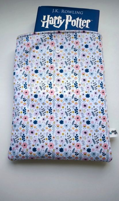 Husa premium softshell pt tablete (tip ipadair11) si carti