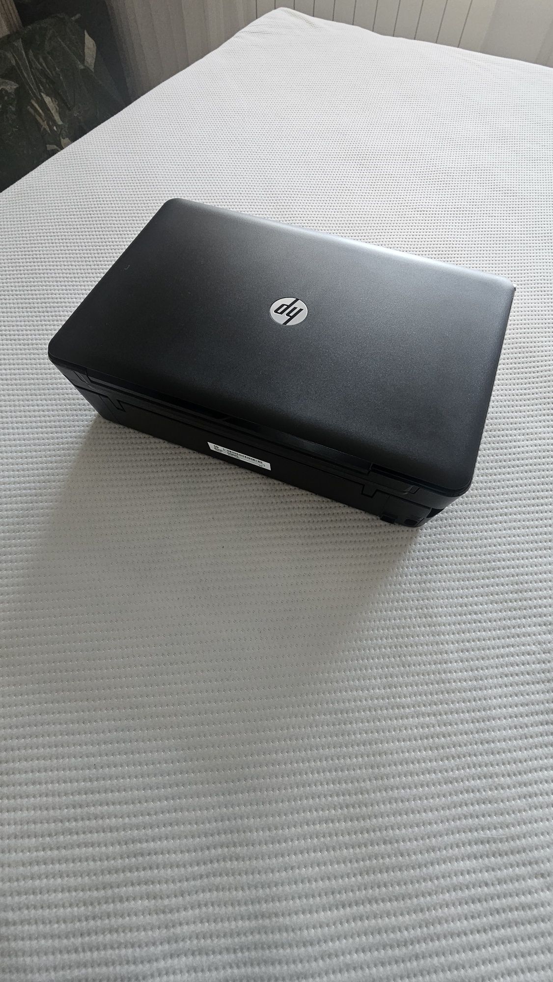 Inprimanta HP Envy 5530 e-All-in -One 
Imprimantă HP Envy 5530 e-All-i