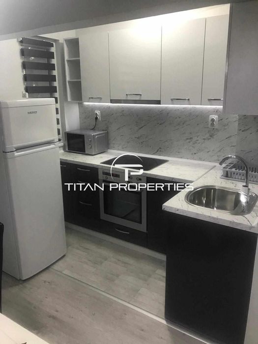 Дава се под наем Двустаен апартамент в Варна, ВИНС - 60 кв.м за 700 € - Снимка #1