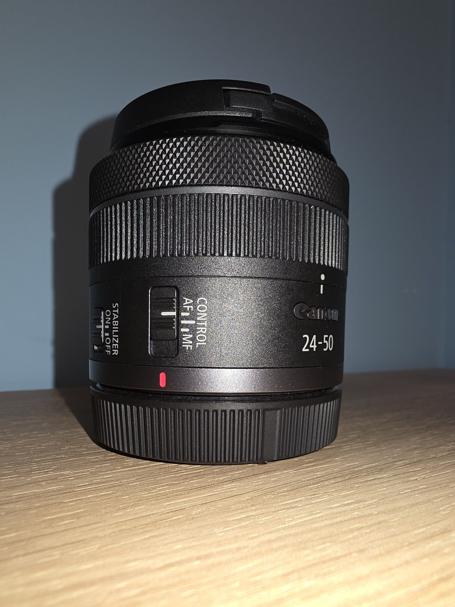 Обектив Canon RF 24-50mm f/4.5-6.3 IS STM