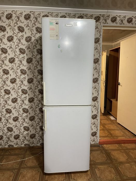 Холодильник рабочий бирюса