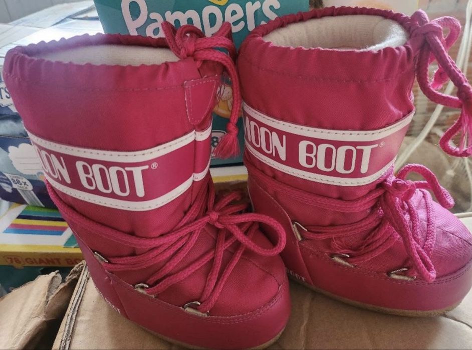 Апрески Moon Boot