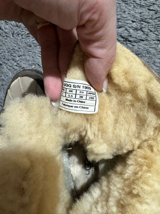 Ugg Australia Ghete piele îmblănite marimea 38