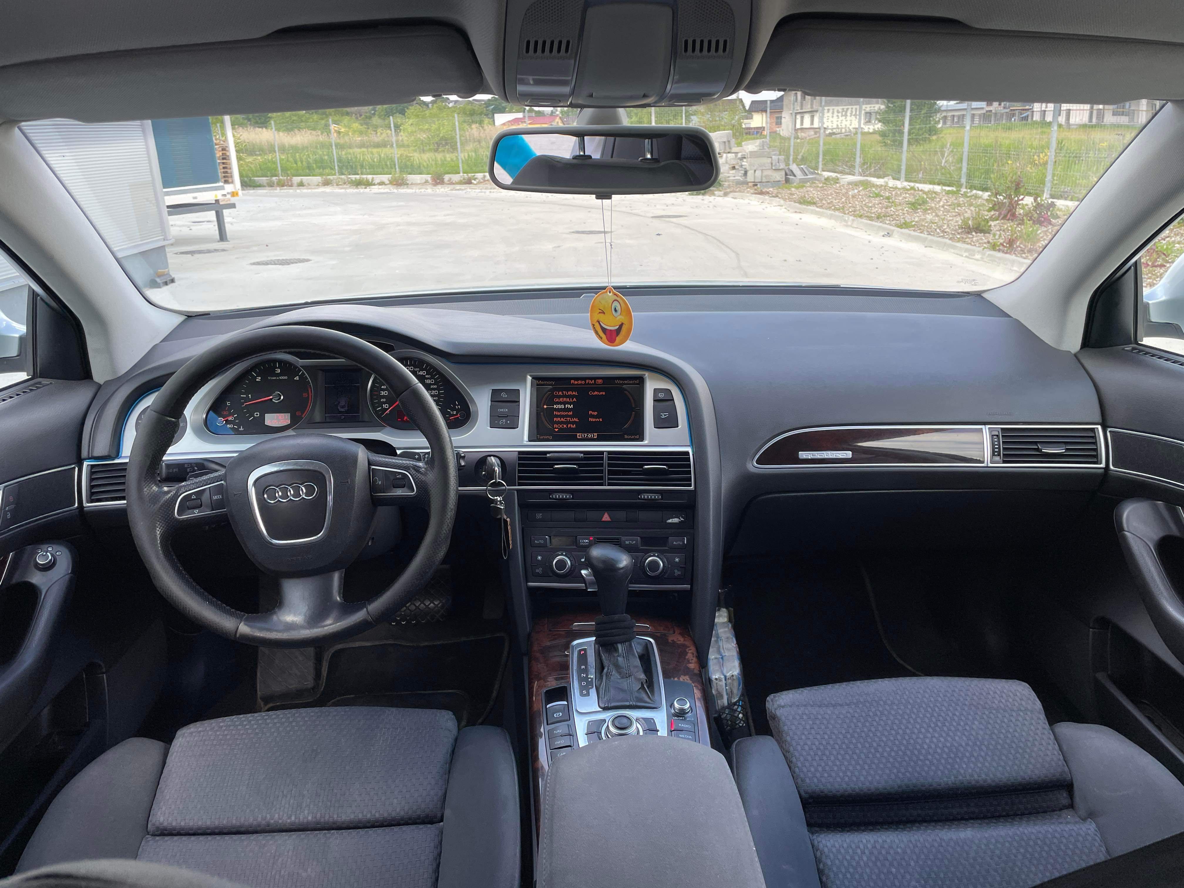 Audi A6 
An 2009