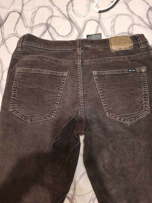 Pantaloni Casuals, catifea C&A, marimea 33/32