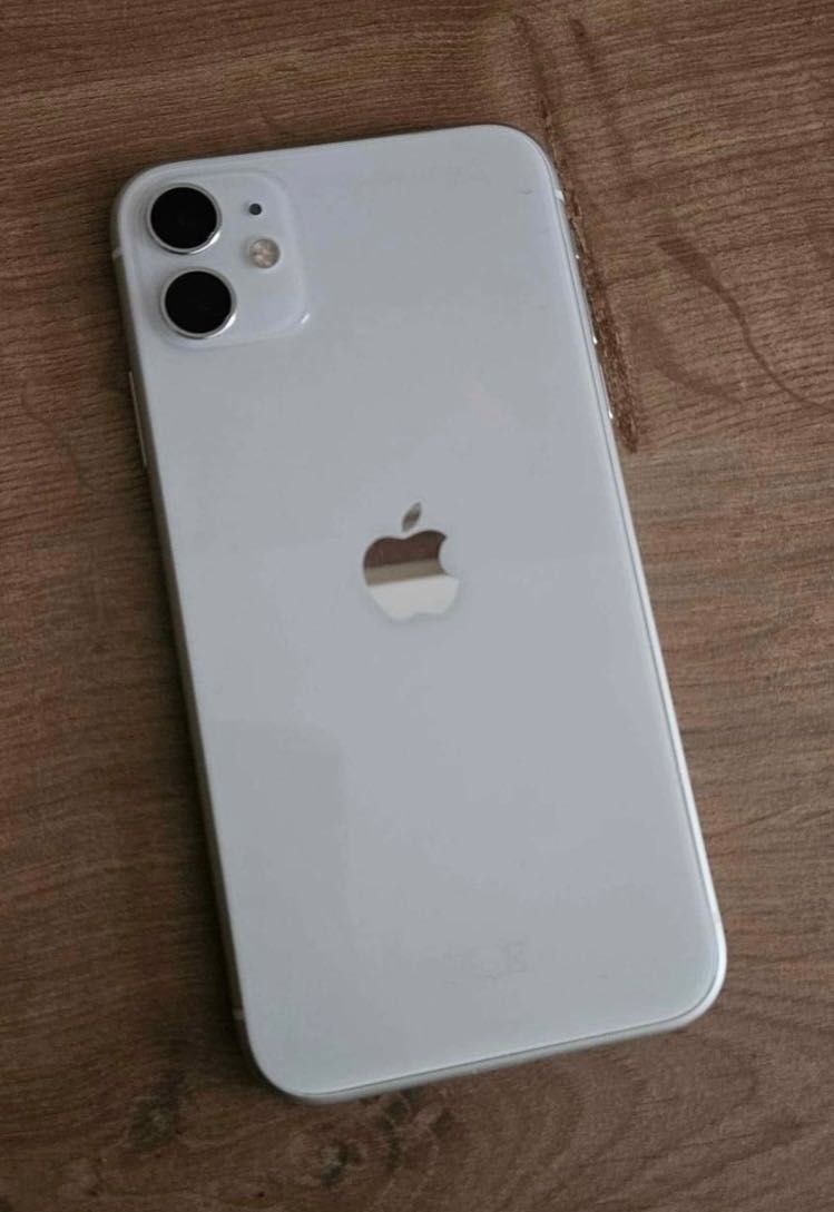 Iphone 11, alb 128 gb