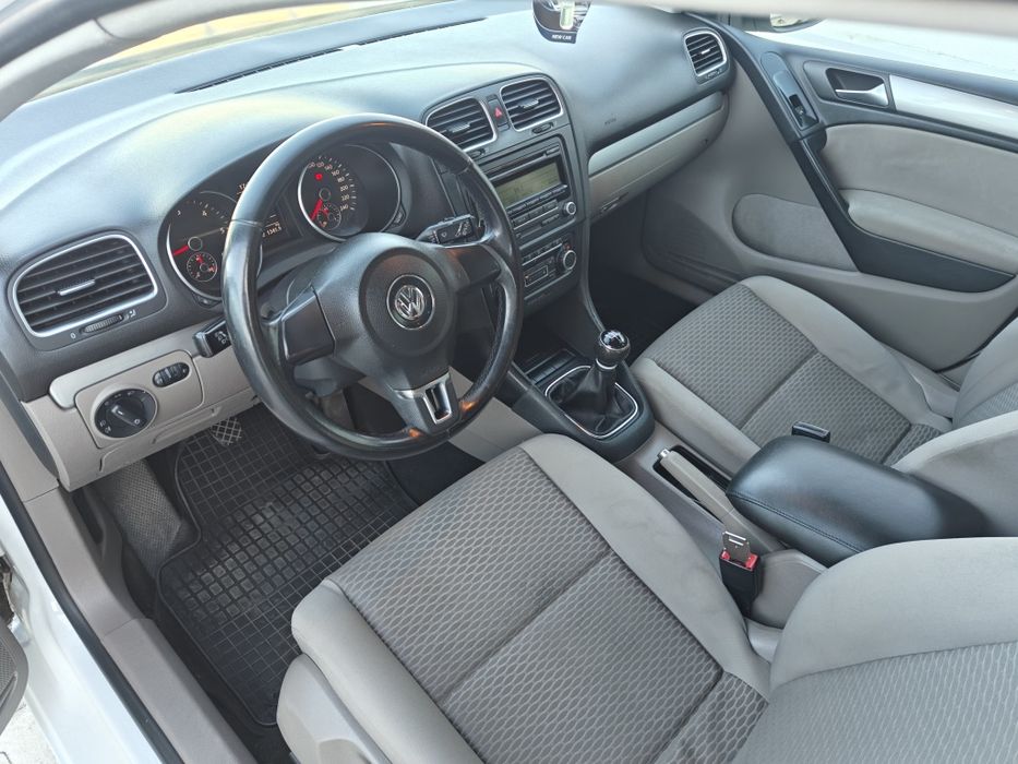 Vând Golf 6 2.0 Tdi