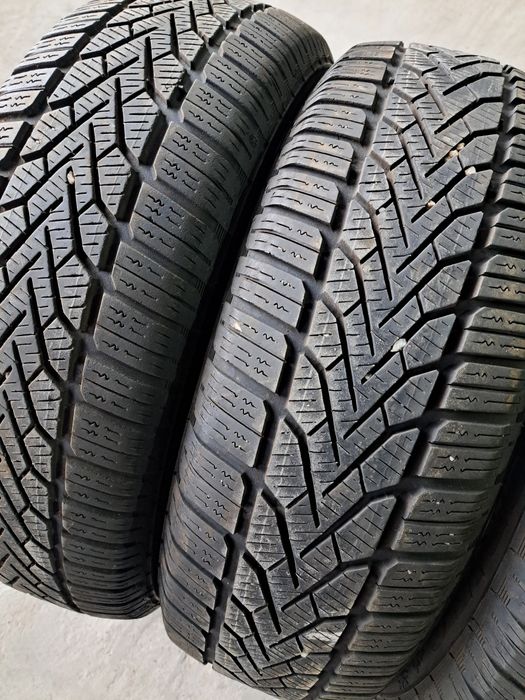 4 anvelope iarnă 185 65 r15 Semperit