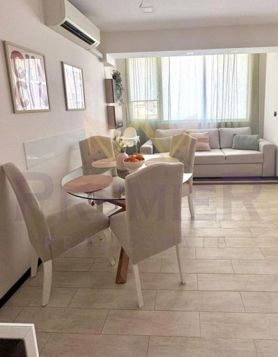 Дава се под наем Тристаен апартамент в Варна, Гранд Мол Варна - 85 кв.м за 700 € - Снимка #2