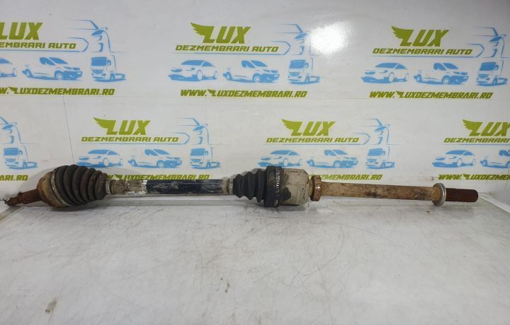 Planetara dreapta fata cutie automata 2.0 m9r 8200786810 Renault Laguna 3  [din 2007 pana  2011] se