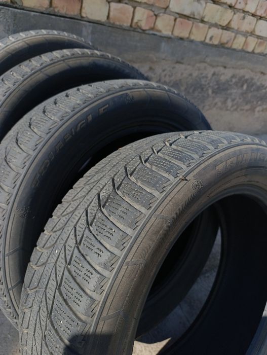 Шины  235/55 R19 105R (lexus) TRIANGLE snowlink