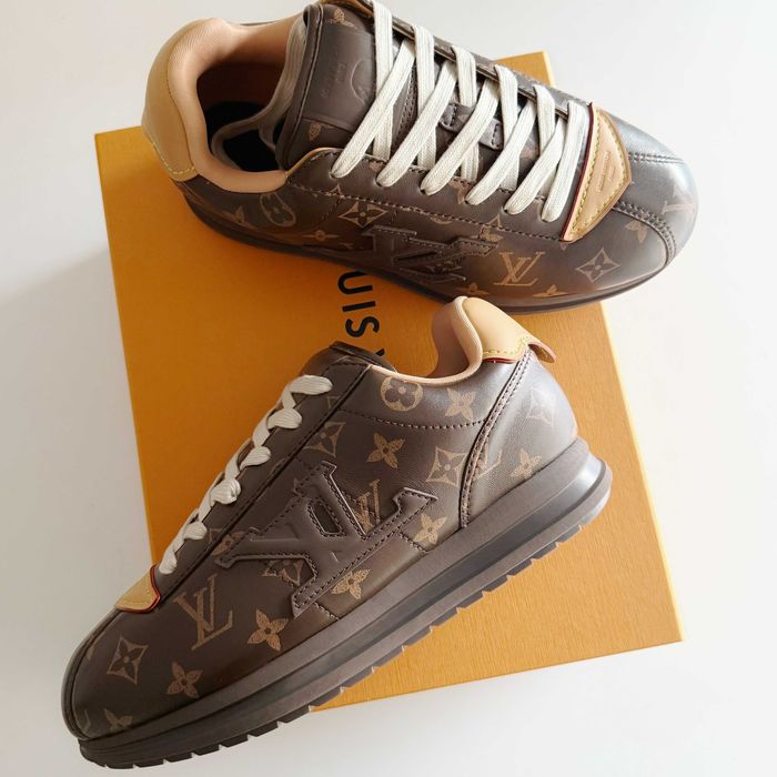 Adidasi Louis Vuitton Calitate Premium