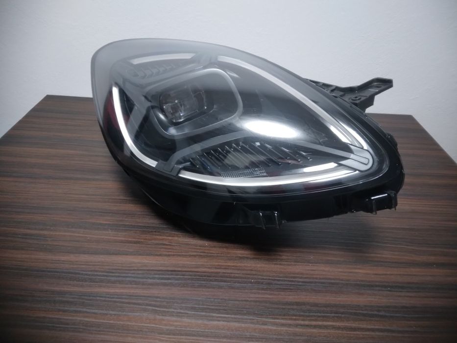 Far dreapta ford puma